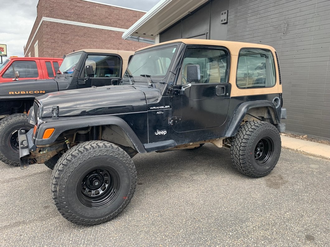 Mammoth D Window Black Steel Wheel; 15x10; -45mm Offset (97-06 Jeep Wrangler TJ)