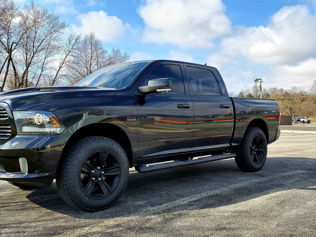 Mammoth 2.50-Inch Front Leveling Kit (06-25 4WD RAM 1500, Excluding Mega Cab)
