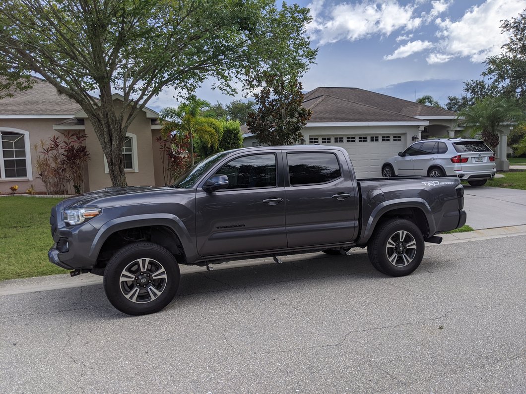 Mammoth 2-Inch Front Leveling Kit (05-23 6-Lug Tacoma)