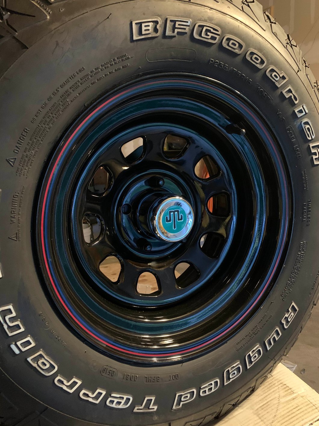 Mammoth D Window Black Wagon Wheel Edition Steel Wheel; 15x8; -19mm Offset (87-95 Jeep Wrangler YJ)