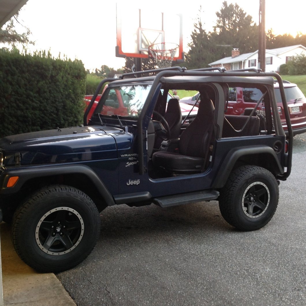 Mammoth Boulder Simulated Beadlock Style Black Wheel; 16x8; 0mm Offset (97-06 Jeep Wrangler TJ)