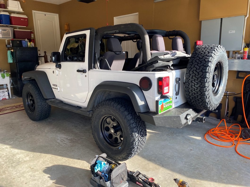 Mammoth 8 Aluminum Matte Black Wheel; 17x9; -6mm Offset (07-18 Jeep Wrangler JK)