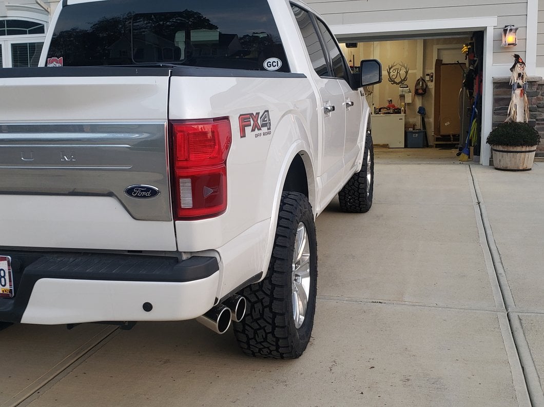 Mammoth 1.50-Inch Billet 6-Lug Wheel Spacers (15-25 F-150)