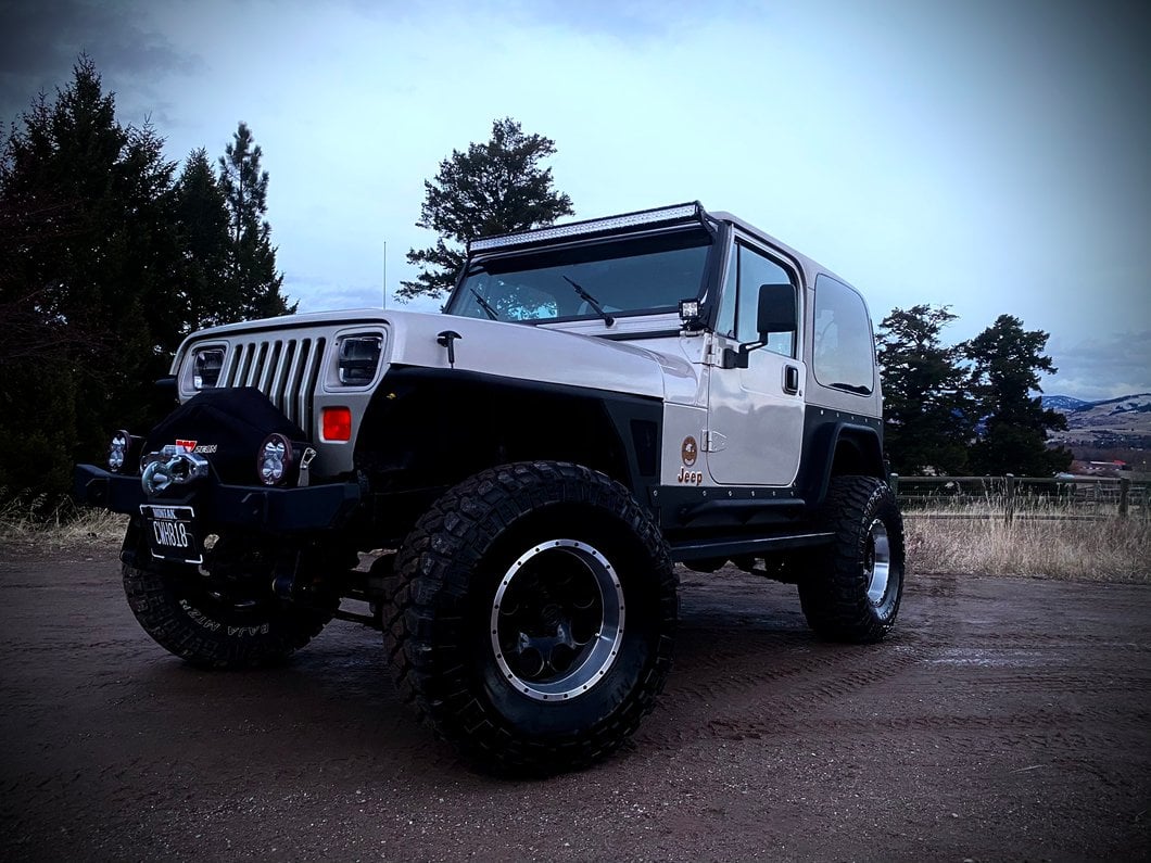 Mammoth 8 Simulated Beadlock Style Black Wheel; 15x8; -19mm Offset (87-95 Jeep Wrangler YJ)
