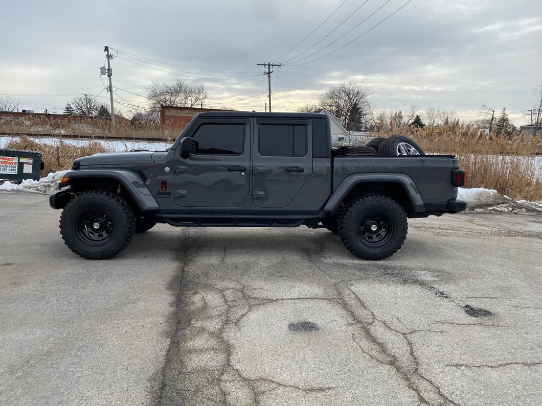 Mammoth 8 Steel Black Wheel with Polished Center Cap; 17x9; -6mm Offset (20-25 Jeep Gladiator JT)