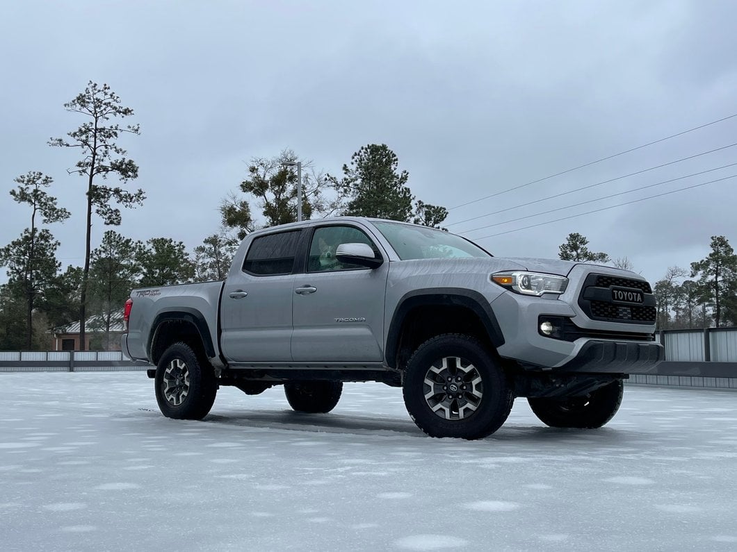 Mammoth 2-Inch Front Leveling Kit (05-23 6-Lug Tacoma)