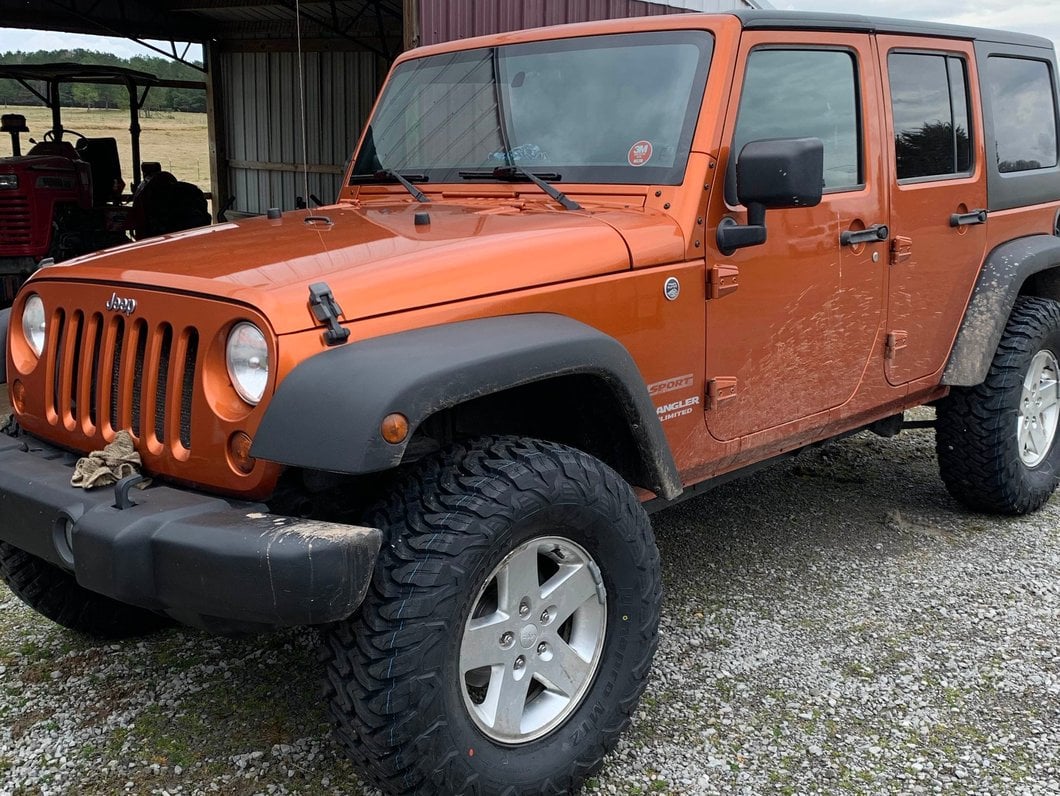Mammoth 2.5-Inch Front / 2-Inch Rear Lift Kit (07-18 Jeep Wrangler JK)