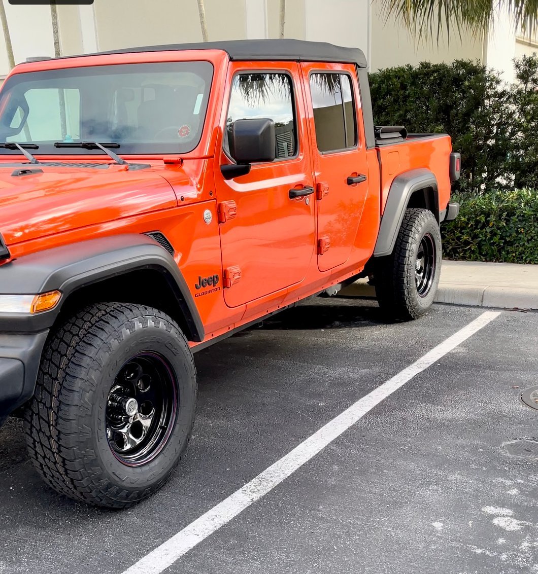 Mammoth 8 Steel Black Wheel with Polished Center Cap; 17x9; -6mm Offset (20-25 Jeep Gladiator JT)