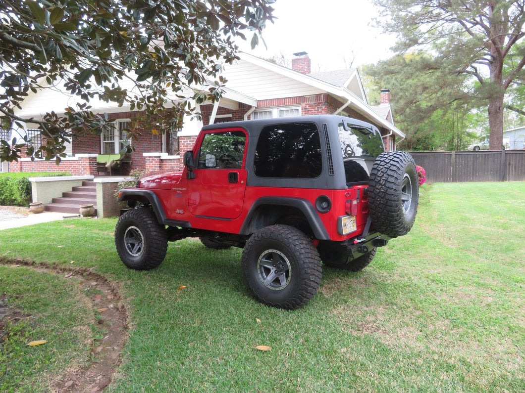 Mammoth Boulder Simulated Beadlock Style Charcoal Wheel; 15x8; -19mm Offset (87-95 Jeep Wrangler YJ)