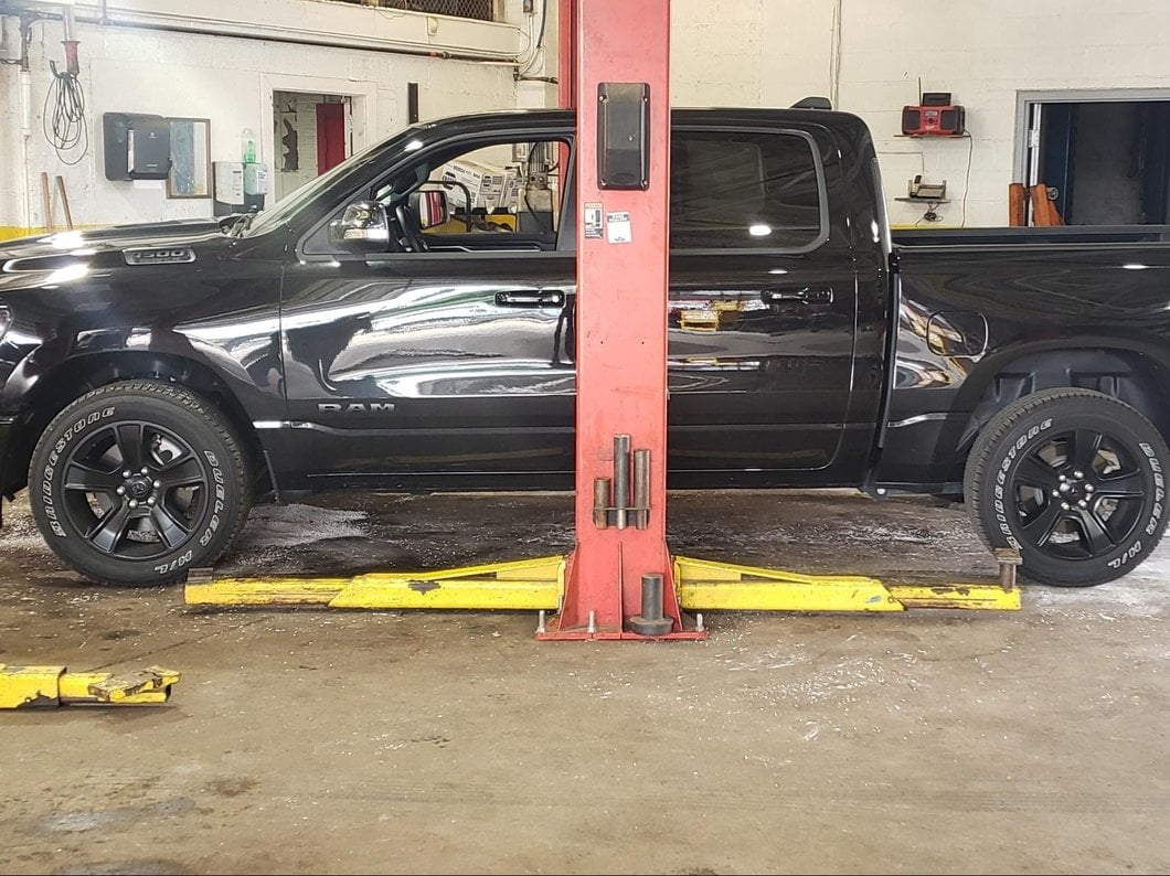 Mammoth 2.50-Inch Front Leveling Kit (06-25 4WD RAM 1500, Excluding Mega Cab)