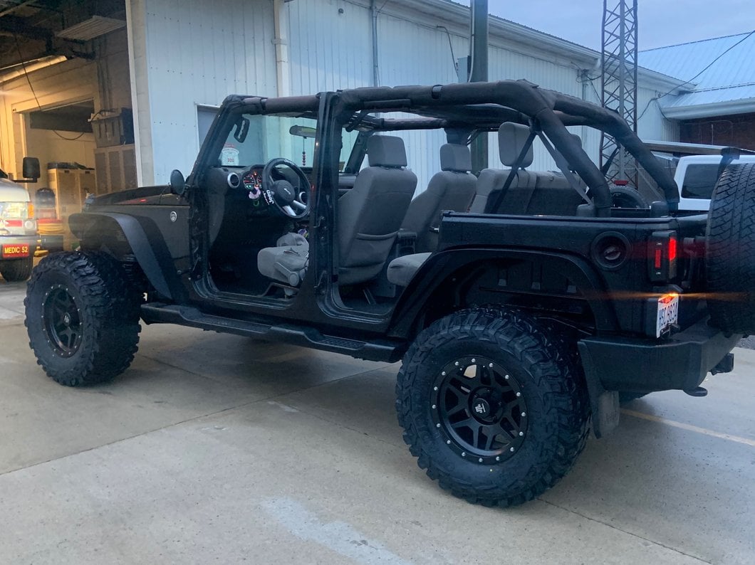 Mammoth Split 6 Simulated Beadlock Matte Black Wheel; 17x9; -6mm Offset (07-18 Jeep Wrangler JK)