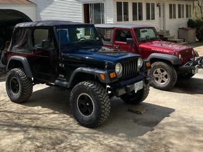 Mammoth Boulder Simulated Beadlock Style Black Wheel; 16x8; 0mm Offset (87-95 Jeep Wrangler YJ)