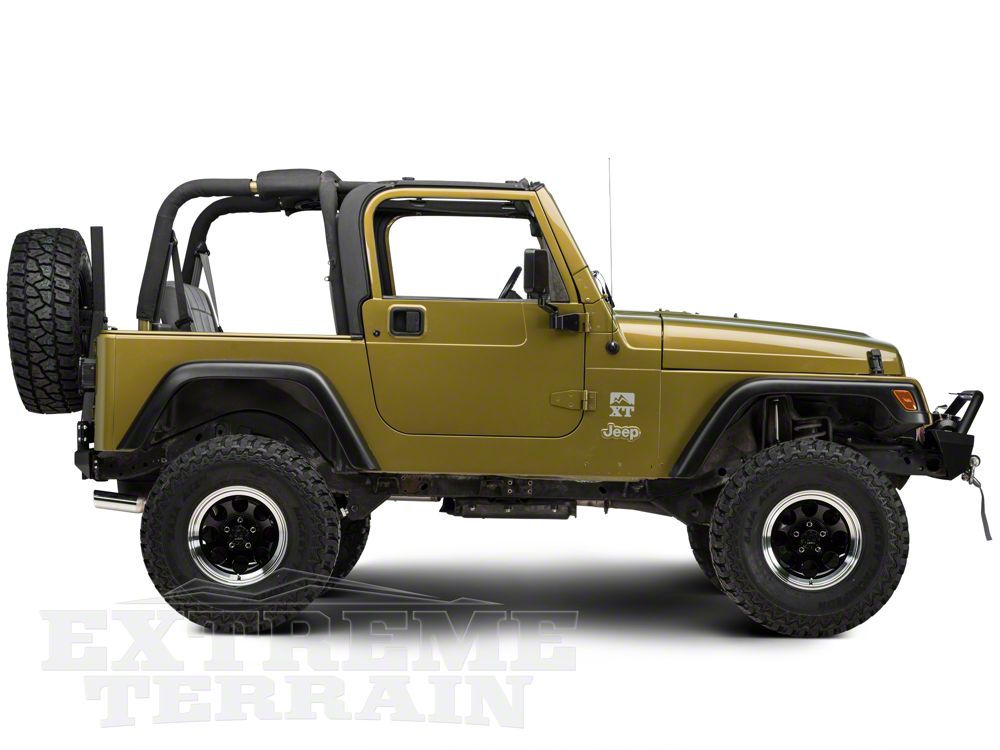 Mammoth 8 15x8 Wheel and Mickey Thompson Baja MTZ 33X12.50R15 Tire Kit (87-06 Jeep Wrangler YJ & TJ)