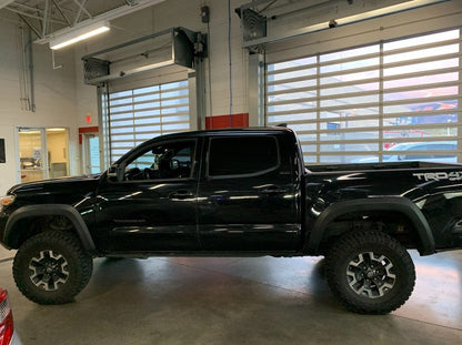 Mammoth 3-Inch Front / 2-Inch Rear Leveling Kit (05-23 6-Lug Tacoma)