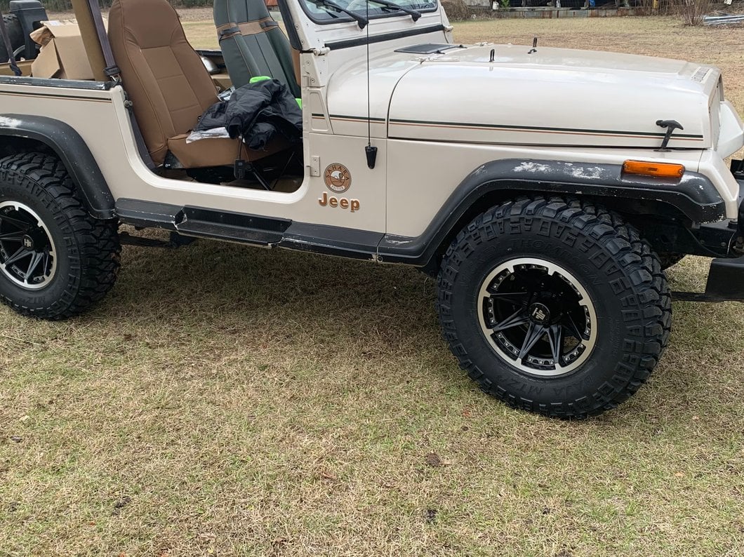 Mammoth Type 88 Black Wheel; 15x8; -19mm Offset (87-95 Jeep Wrangler YJ)