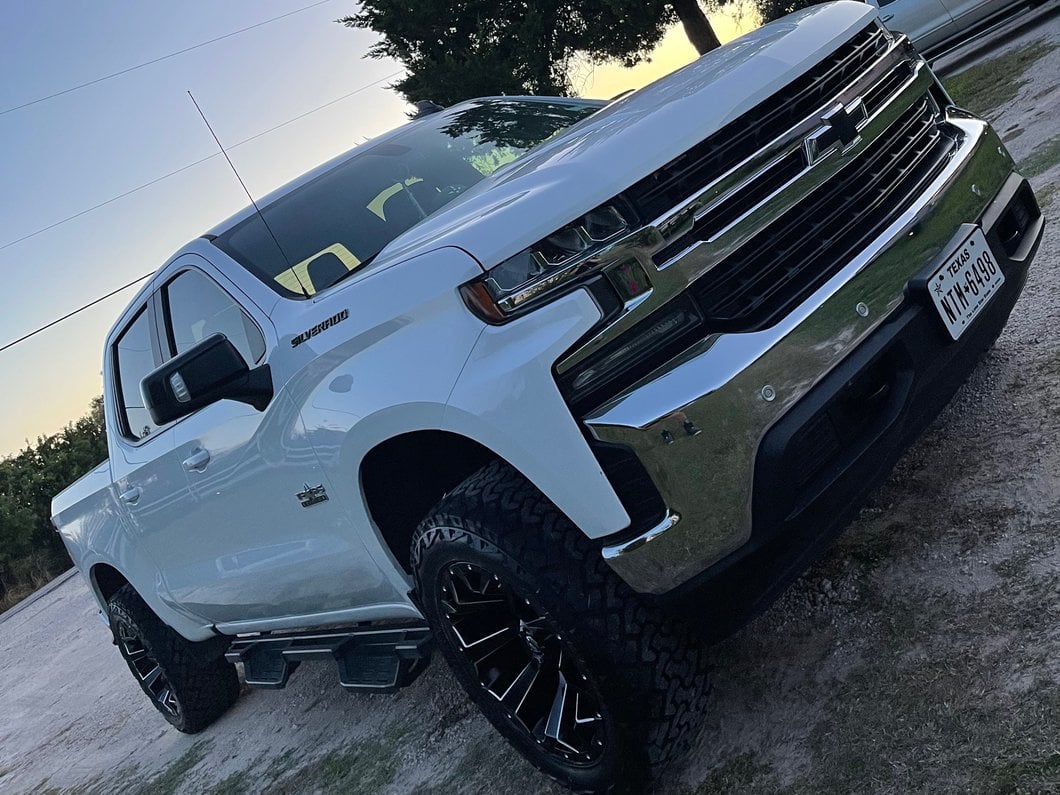 Mammoth 3-Inch Front Leveling Kit (19-25 Silverado 1500, Excluding Trail Boss & ZR2)