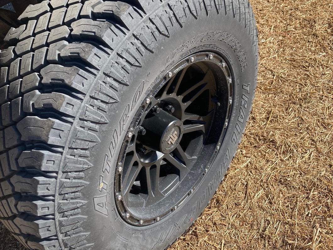 Mammoth Split 8 Beadlock Matte Black 6-Lug Wheel; 17x9; -6mm Offset (09-14 F-150)
