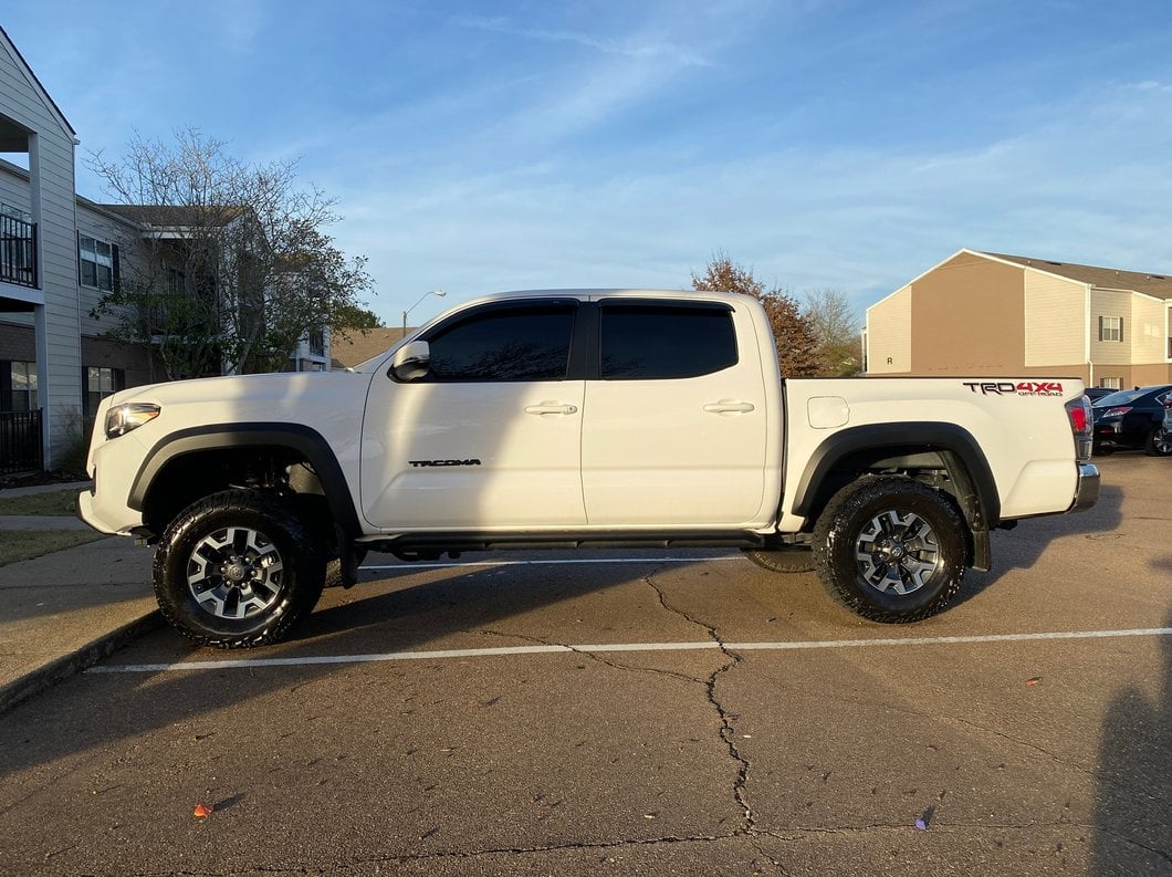 Mammoth 3-Inch Front Leveling Kit (05-23 6-Lug Tacoma)