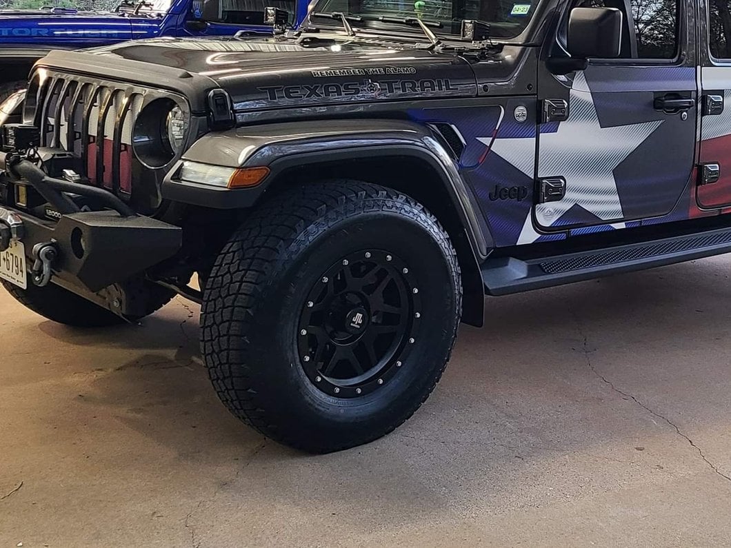Mammoth Split 6 Simulated Beadlock Matte Black Wheel; 17x9; -6mm Offset (20-25 Jeep Gladiator JT)