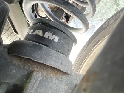 RAM Licensed by Mammoth 2.50-Inch Front / 1.50-Inch Rear Leveling Kit (06-18 4WD RAM 1500 w/o Air Ride, Excluding Mega Cab)