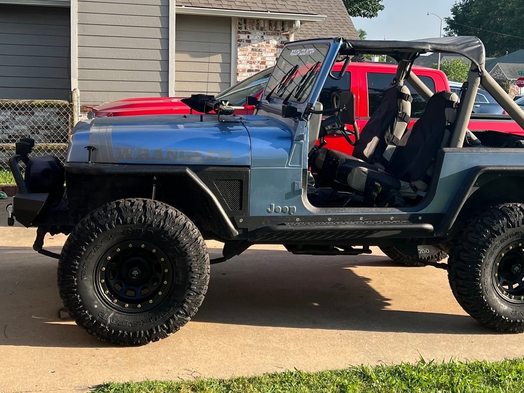 Mammoth D-Window Simulated Beadlock Matte Black Wheel; 15x8; -19mm Offset (87-95 Jeep Wrangler YJ)
