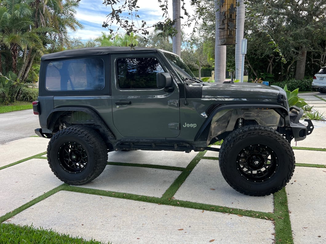 Mammoth Mesh Simulated Beadlock Satin Black Wheel; 17x9; -6mm Offset (18-25 Jeep Wrangler JL)
