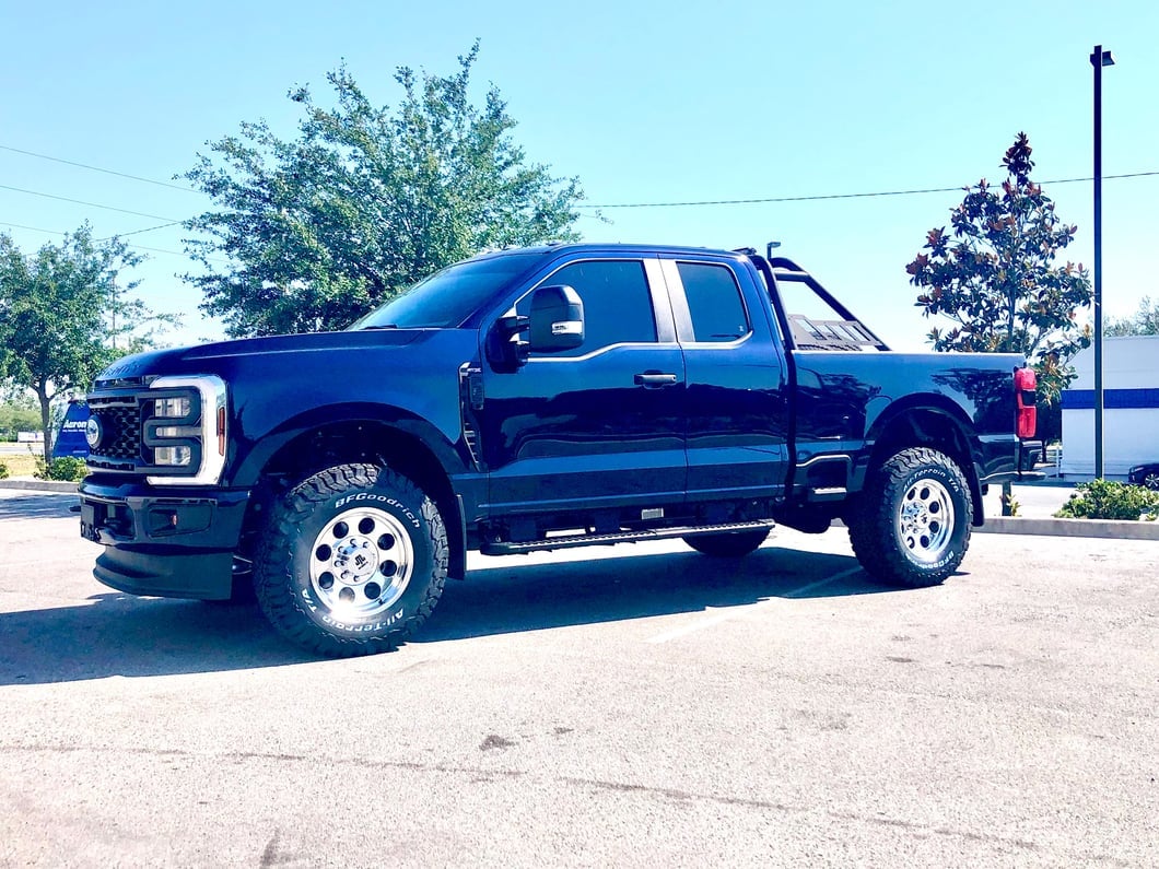 Mammoth 8 Aluminum Polished 8-Lug Wheel; 18x9; -6mm Offset (17-22 F-250 Super Duty)