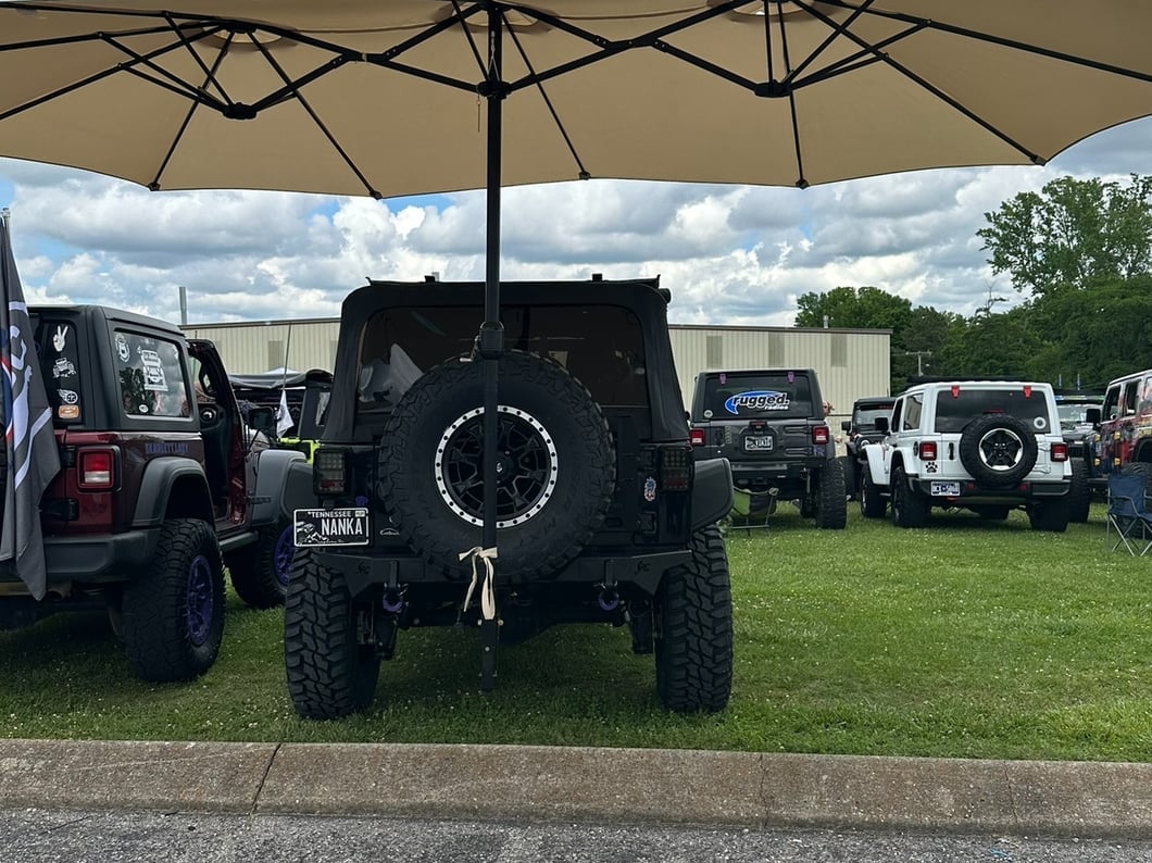 Mammoth Split 16 Beadlock Satin Black with Polished Lip Wheel; 17x9; -6mm Offset (07-18 Jeep Wrangler JK)