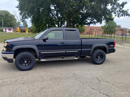 Mammoth 8-Hole Gloss Black 6-Lug Wheel; 17x8; -6mm Offset (99-06 Silverado 1500)