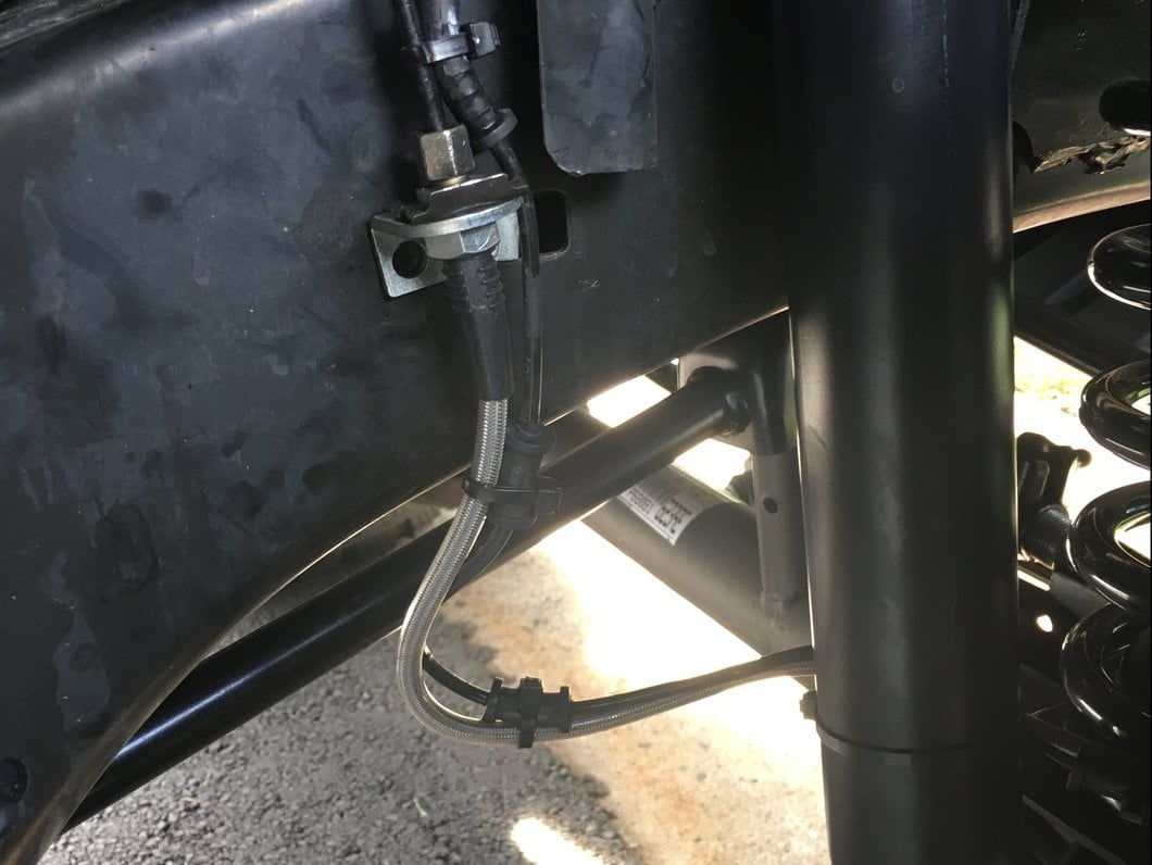 Mammoth Front Brake Line Extensions (07-18 Jeep Wrangler JK)