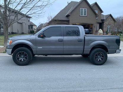 Mammoth 3-Inch Front / 2-Inch Rear Leveling Kit (04-14 2WD/4WD F-150, Excluding Raptor)