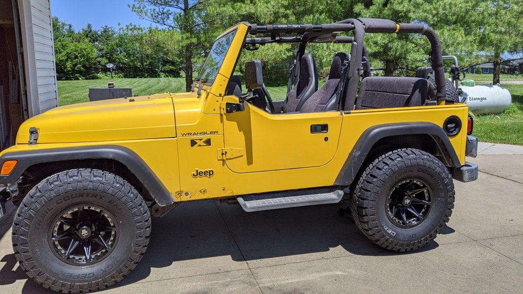 Mammoth Type 88 Matte Black Wheel; 15x8; -20mm Offset (97-06 Jeep Wrangler TJ)